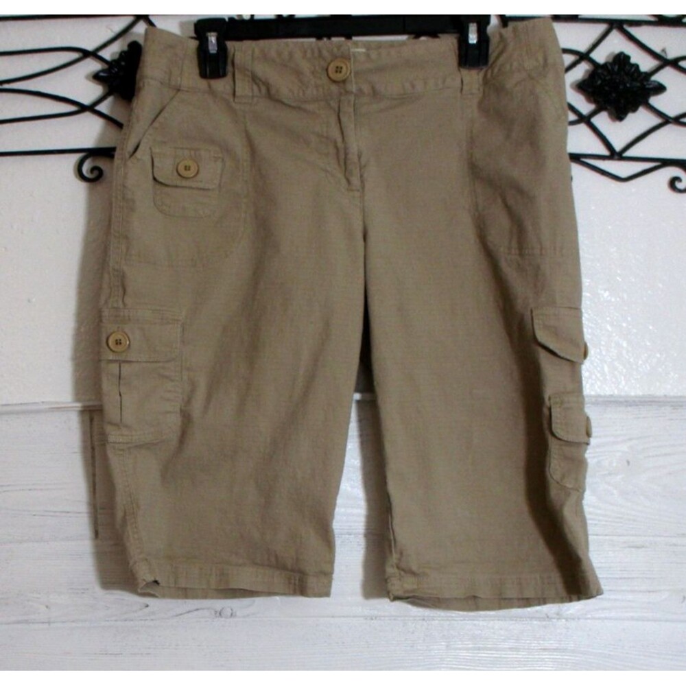 I.Q. Authentic Brand Bermuda Cargo Shorts Juniors Size 11 Tan Pockets